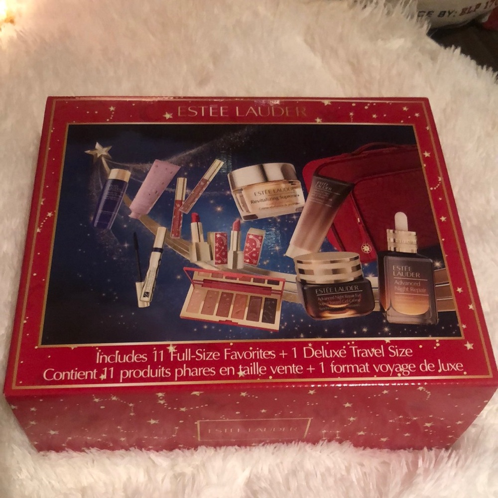 Estée Lauder Makeup Kit